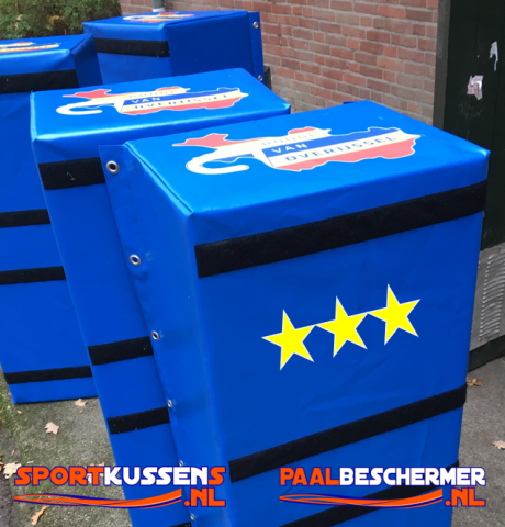 dikke kussens met gesloten celkern schuim